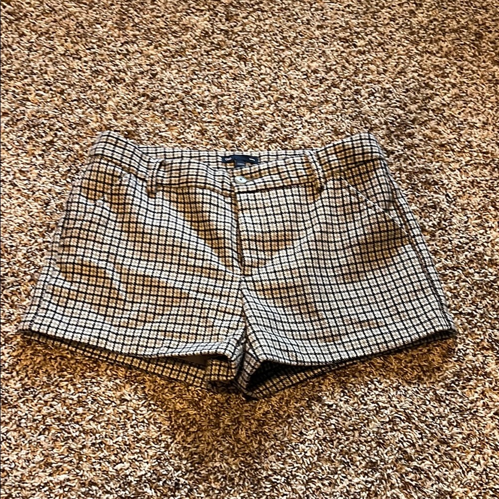 GAP Black and White Bermudas Stylish Shorts